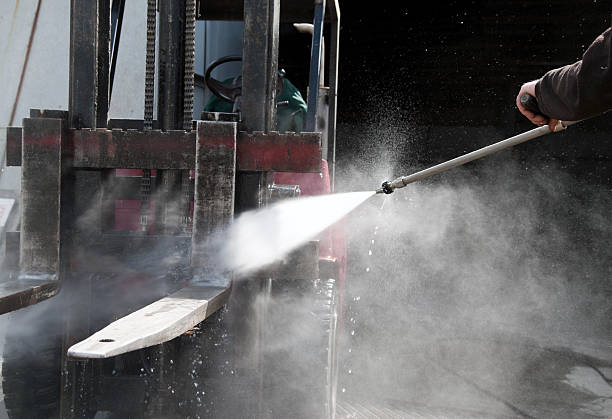Best Gas Station Cleaning  in Maplewood, WA